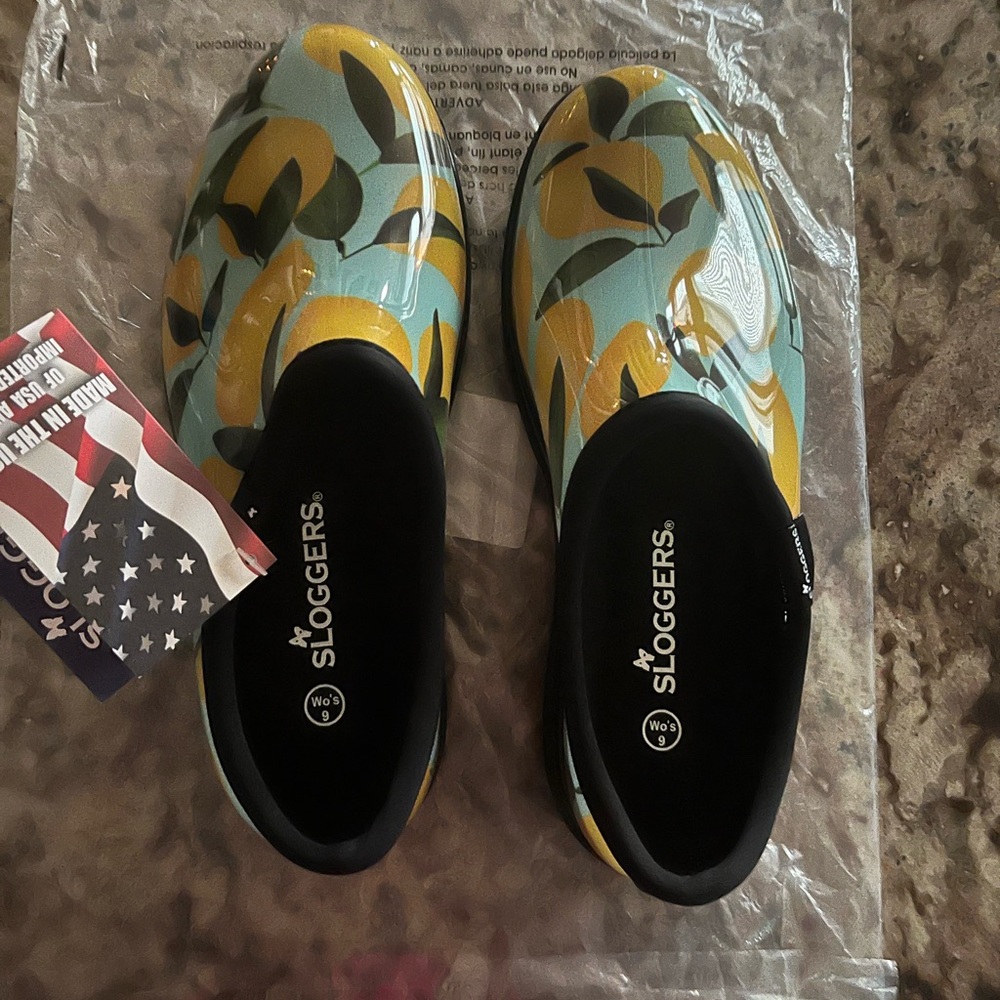 Sloggers lemon and green Garden Shoes